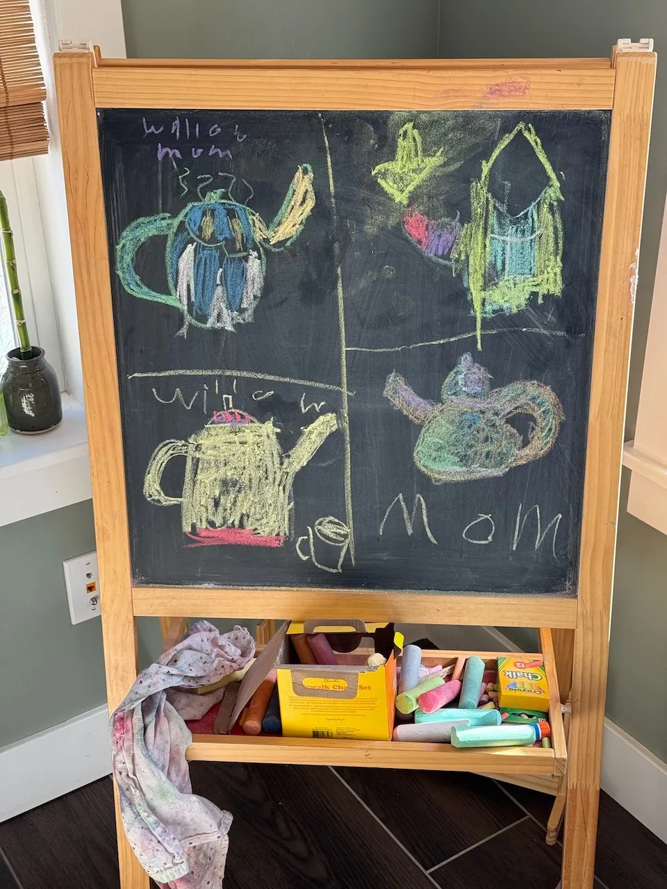 The kids had their own teapot show