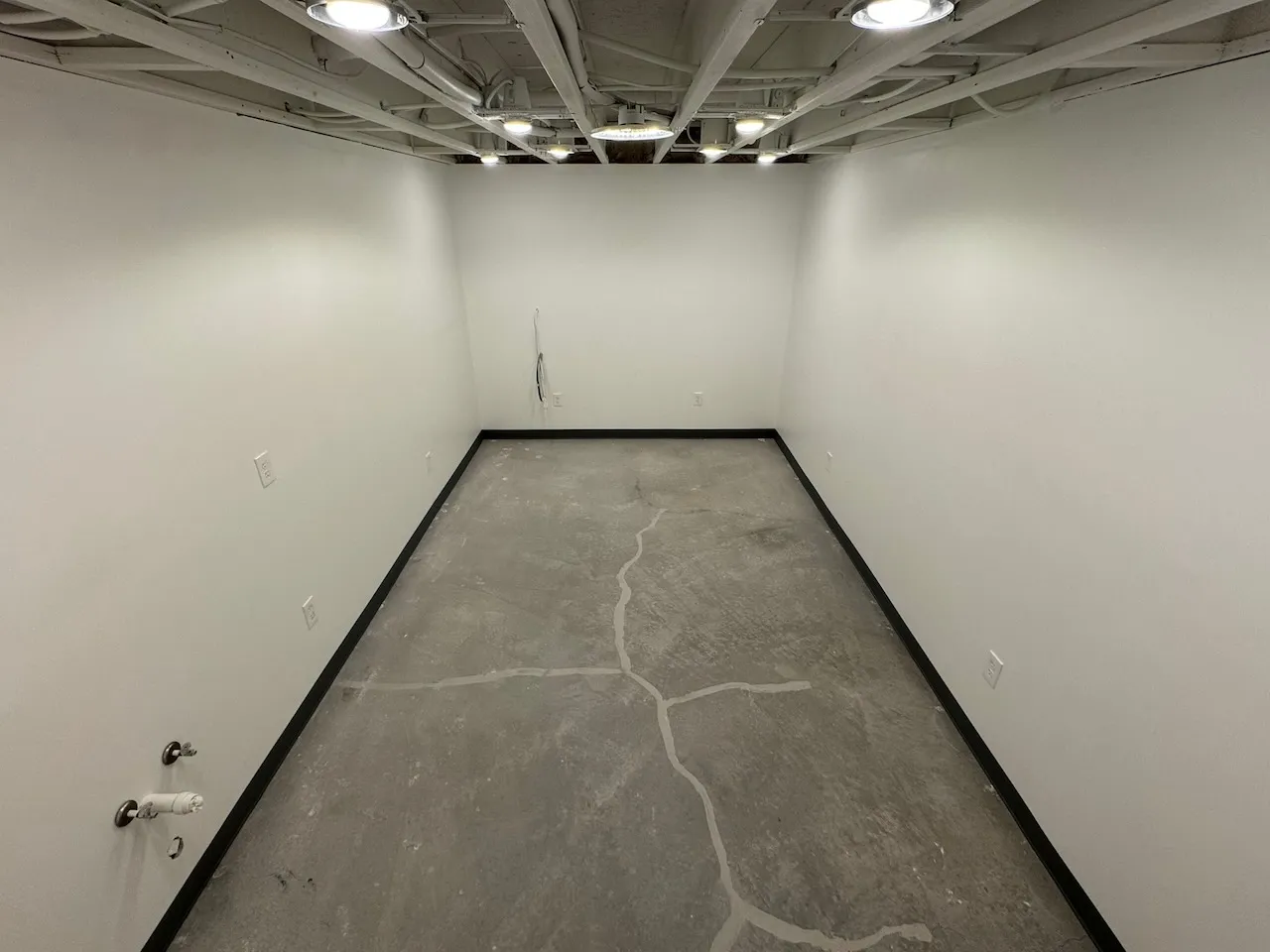 The studio room, finished