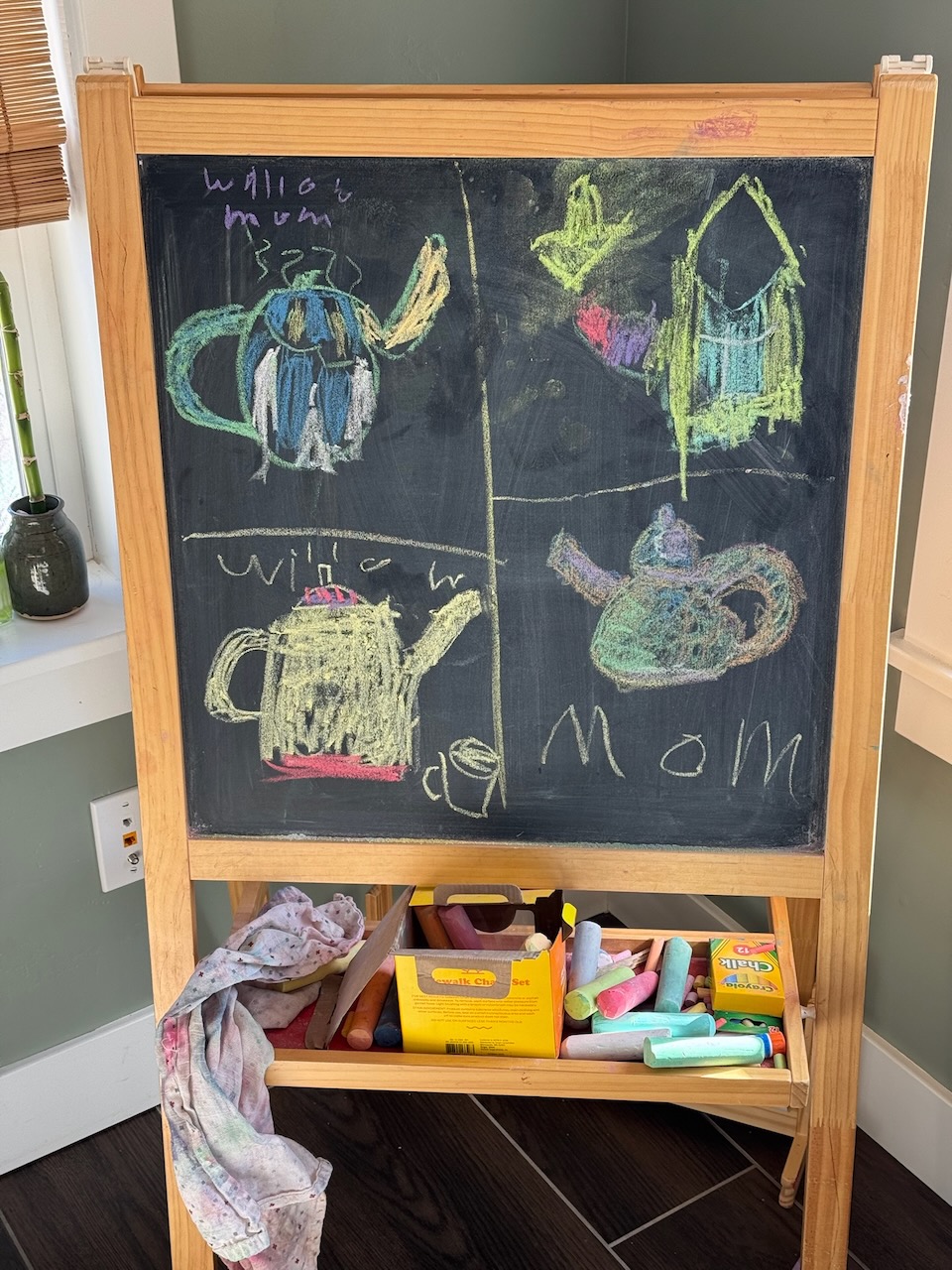 The kids had their own teapot show